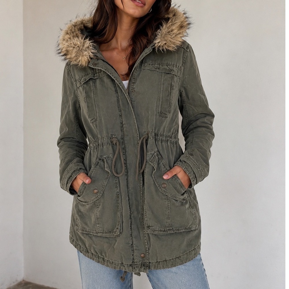 American Eagle Olive‎ Green Utility Parka Faux Fur Hood Jacket Womens Large cc